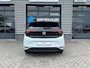 Volkswagen ID.3 Pro Business Inclusief €2000,- inruilvoordeel | Achterlichten LED, luxe uitgevoerd incl. dynamische knipperlichten | Airconditioning automatisch, 2-zone (Climatronic) | Buitenspiegels elektrisch instel-, verwarm- en inklapbaar