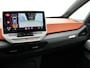 Volkswagen ID.3 First Plus 58 kWh incl. afneembare trekhaak | SoH 94,4% | Afneembare trekhaak | Apple Carplay  | Navigatie | Achteruitrij camera | Voorstoelen verwarmd | Wifi | Spraakbediening | Parkeersensoren voor en achter |