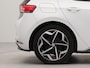 Volkswagen ID.3 First Plus 58 kWh incl. afneembare trekhaak | SoH 94,4% | Afneembare trekhaak | Apple Carplay  | Navigatie | Achteruitrij camera | Voorstoelen verwarmd | Wifi | Spraakbediening | Parkeersensoren voor en achter |