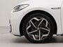 Volkswagen ID.3 First Plus 58 kWh incl. afneembare trekhaak | SoH 94,4% | Afneembare trekhaak | Apple Carplay  | Navigatie | Achteruitrij camera | Voorstoelen verwarmd | Wifi | Spraakbediening | Parkeersensoren voor en achter |