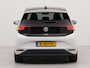 Volkswagen ID.3 First Plus 58 kWh incl. afneembare trekhaak | SoH 94,4% | Afneembare trekhaak | Apple Carplay  | Navigatie | Achteruitrij camera | Voorstoelen verwarmd | Wifi | Spraakbediening | Parkeersensoren voor en achter |