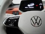 Volkswagen ID.3 First Plus 58 kWh incl. afneembare trekhaak | SoH 94,4% | Afneembare trekhaak | Apple Carplay  | Navigatie | Achteruitrij camera | Voorstoelen verwarmd | Wifi | Spraakbediening | Parkeersensoren voor en achter |