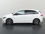 Mercedes-Benz B-klasse 250 e AMG Line | Night pakket | Stoelverwarming | Sfeerverlichting |