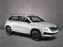 Skoda Karoq Sportline Business 1.5 TSI 150pk DSG Automaat Trekhaak, Adaptive cruise control, Achteruitrijcamera, Elektrische achterklep, LED matrix koplampen