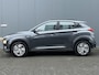 Hyundai Kona Electric 39 kWh 136pk Comfort | Carplay | Camera | Climate | Keyless | Navigatie | 17" Lichtmetaal | Parkeersensoren | Digitale Cockpit | Adapt. Cruisecontrol