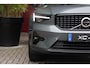 Volvo XC40 2.0 B4 Plus Dark | 20" Velgen | Matrix LED | 360 Camera | Panoramadak | Pilot Assist