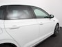 Volkswagen Polo 1.0 TSI R-Line DSG Navigatie App Connect Climate Control DAB LED Parkeer sensoren Cruise control adaptive Lichtmetalen velgen