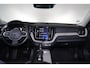 Volvo XC60 T5 AWD Inscription - IntelliSafe Surround - Adaptieve LED koplampen - Parkeercamera achter - Verwarmde voorstoelen, stuur & achterbank - Parkeersensoren voor & achter - Elektr. bedienb. bestuurdersstoel met geheugen - Cruise control - Standkachel - 19' LMV