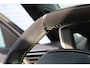 Peugeot e-2008 EV GT 50 kWh | Navigatie | Camera | Panorama/schuifdak | Stoelverwarming | Fase 3 | BTW |