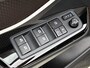 Toyota C-HR 1.8 Hybrid Executive | LED V+A | Stoelverwarming | Cruise control | 18'' LM velgen |