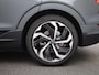Audi E-tron 55 quattro Business edition Plus 95 kWh | Automaat | Leder | Apple Carplay / Android Auto | Panoramadak | Navigatie | Stoelverwarming | Memory Seats | Elektrische Achterklep | Virtual Cockpit | Bang & Olufsen Audio | Lichtmetalen Velgen |