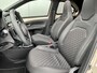 Toyota Aygo X 1.0 VVT-i S-CVT Premium / Schuifdak / JBL Audio / Stoelverwarming / Navigatie / Camera / Keyless Entry / 1ste eigenaarsauto.