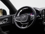 Volvo XC40 Recharge Twin Plus | Automaat | Half-Leder | Apple Carplay / Android Auto | Navigatie | Camera | Climate Control | Stoel- Stuurverwarming | Lichtmetalen Velgen |