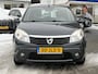Dacia Sandero 1.6 Lauréate AIRCO | TREKHAAK | NIEUWE APK | BOVAG !!