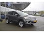 Ford Kuga 1.5 Titanium 4WD | Climate Control | Cruise Control | Achteruitrijcamera | Elektrisch Wegklapbare Trekhaak | Elektrisch Bedienbare Achterklep | Voorruit Verwarming | 19 Inch Lichtmetalevelgen |