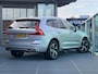 Volvo XC60 2.0 T8 Twin Engine AWD R-Design Verwarmde stoelen voor, Panorama dak, Park assist, Apple Car Play-Android Auto