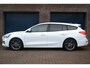 Ford Focus Wagon 1.0 EcoBoost ST Line Business | Panoramadak | Trekhaak wegklapbaar | Carplay/Android Auto | Adaptive Cruise