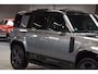 Land Rover Defender 110 3.0 D300 110 X-Dynamic 6-Cill Panoramadak|Lane-Assist|5-pers|22 inch|301pk!!