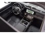 Land Rover Defender 110 3.0 D300 110 X-Dynamic 6-Cill Panoramadak|Lane-Assist|5-pers|22 inch|301pk!!