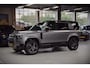 Land Rover Defender 110 3.0 D300 110 X-Dynamic 6-Cill Panoramadak|Lane-Assist|5-pers|22 inch|301pk!!