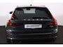Volvo V90 T6 Recharge AWD Plus Dark - IntelliSafe Assist & Surround - 360º Camera - Harman/Kardon audio - Adaptieve LED koplampen - Verwarmde voorstoelen, stuur & achterbank - Parkeersensoren voor & achter - Elektr. bedienb. voorstoelen met geheugen - Extra getint glas - Elektr. inklapbare trekhaak - 19' LMV