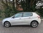 Peugeot 308 1.2 PureTech Active Navigatie*Cruise*Clima*NAP*Trekhaak*LM velgen*Parkeersensoren*Dealer onderhouden*