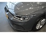 Volkswagen Golf 1.0 eTSI Life navi clima cruise led pdc !!