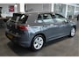 Volkswagen Golf 1.0 eTSI Life navi clima cruise led pdc !!