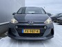 Hyundai i10 1.0i Comfort / Navigatie / Cruise control / Airco / Telefoon / Elektrisch bedienbare ramen + spiegels.