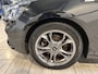 Ford Focus Wagon EcoBoost Hybrid 125pk ST Line | Winterpack | AGR stoel | Adaptive Cruise | Climate control | Camera | All season banden |