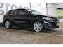 BMW X2 sDrive18i High Executive | Incl. 12 maanden garantie | Cruise control | Climate control | Stoelverwarming | Trekhaak | Parkeercamera | Parkeersensoren | Navigatie | Bluetooth |