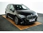 BMW 2-Serie Active Tourer 225e xDrive M Sport - Panoramadak - Getinte Ruiten - Head up - Driving Assistant Professional - Elektrisch verwarmde voorstoelen - Sportstoelen - Grootlichtassistent - Automatisch dimmende binnenspiegel -