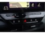 Volkswagen ID.3 First Plus 58 kWh | Stoelverwarming | Stuurverwarming | Camera | Adaptive Cruise Control | Navigatie | Keyless | Parkeersensoren | LED | Apple Carplay | BTW | NAP |