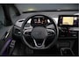 Volkswagen ID.3 First Plus 58 kWh | Stoelverwarming | Stuurverwarming | Camera | Adaptive Cruise Control | Navigatie | Keyless | Parkeersensoren | LED | Apple Carplay | BTW | NAP |