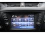 Toyota Avensis Touring Sports 1.8 VVT-i SkyView Edition Camera/Stoelverwarming/Keyless/Lane.Assist/Navi/Bluetooth/Trekhaak/Dealer