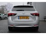 Toyota Avensis Touring Sports 1.8 VVT-i SkyView Edition Camera/Stoelverwarming/Keyless/Lane.Assist/Navi/Bluetooth/Trekhaak/Dealer