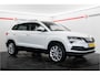 Skoda Karoq 1.5 TSI ACT Style Business Panoramadak Leder Klaptrekhaak Canton audio