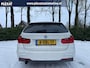 BMW 3-Serie Touring 316i Executive Aut. | M-Pakket | Sportstoelen | Xenon | 19 Inch Lichtmetaal | NAP | Orig. NL | Climate |