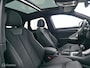 Audi Q3 35 TFSI S-Line / Pano / Carplay / El. Trekh. / Luxe