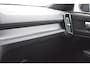 Volvo XC40 Recharge P8 AWD R-Design | Carplay | Stoel/Stuurverwarming |