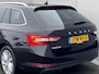 Skoda Superb Combi 1.4 TSI iV Business Edition Plus / EAER 61 km / 1.600 kg elektrische trekhaak / Virtual Cockpit / Leder / Navigatie / Parkeerassistent / Stoel- en achterbankverwarming / Adaptieve CC / Apple Carplay Android / 17" LM wielen /