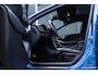 Volvo V40 1.5 T3 Polar+ Sport | Climate Control | Stoelverwarming | Panoramadak | Parkeerverwarming | Volvo on Call | Harman Kardon Premium Audio | Parkeercamera | Parkeersensoren voor + achter | Afneembare Trekhaak | Keyless Entree