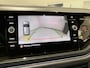 Volkswagen Polo 1.0 TSI R-Line Edition 95 PK Automaat | Panoramadak | Apple Carplay | Stoelverwarming | Park Assist | Achteruitrijcamera | Dodehoeksensoren | Climate Control | Adaptieve cruise control | IQ Lights | Android Auto | 17'' Bergamo Velgen |