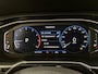 Volkswagen Polo 1.0 TSI R-Line Edition 95 PK Automaat | Panoramadak | Apple Carplay | Stoelverwarming | Park Assist | Achteruitrijcamera | Dodehoeksensoren | Climate Control | Adaptieve cruise control | IQ Lights | Android Auto | 17'' Bergamo Velgen |