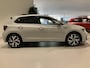 Volkswagen Polo 1.0 TSI R-Line Edition 95 PK Automaat | Panoramadak | Apple Carplay | Stoelverwarming | Park Assist | Achteruitrijcamera | Dodehoeksensoren | Climate Control | Adaptieve cruise control | IQ Lights | Android Auto | 17'' Bergamo Velgen |