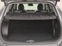 Hyundai Kona 1.6 GDI HEV Premium Automaat / Fabrieksgarantie tot 04-2029 / Trekgewicht 1.300Kg / Stoelverkoeling / Stoelverwarming Voor + Achter / Stuurverwarming / 360 Camera / BOSE Audio / Elektrische achterklep /