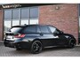 BMW 3-Serie Touring 330e M-Sport Pano ACC Trekhaak H/K HUD 19inch Stuurverw