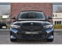 BMW 3-Serie Touring 330e M-Sport Pano ACC Trekhaak H/K HUD 19inch Stuurverw