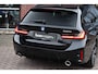 BMW 3-Serie Touring 330e M-Sport Pano ACC Trekh H/K HUD 19inch Stuurverw