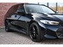 BMW 3-Serie Touring 330e M-Sport Pano ACC Trekhaak H/K HUD 19inch Stuurverw